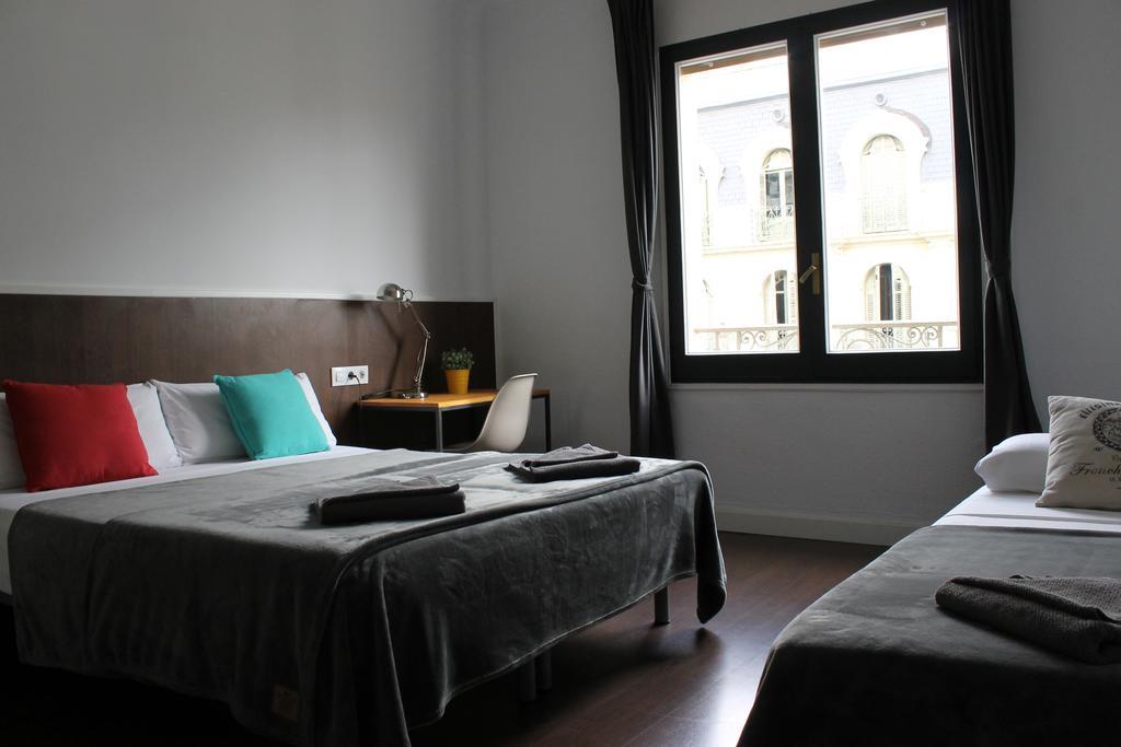 Di 185 M² Con 8 Barcellona